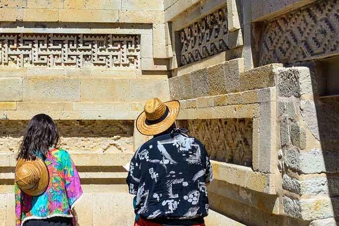 2 Days Oaxaca visiting Monte Albán, Mitla, Hierve el Agua, Mezcal - Practical Tips That Make This Tour Easier on Your Body and Your Photos