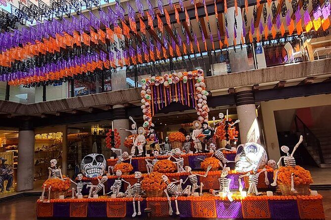 5 Hours Guided Day of The Dead Evening Walking Tour in Oaxaca - Price and Logistics: Is $109 Worth It for Your Style of Travel?