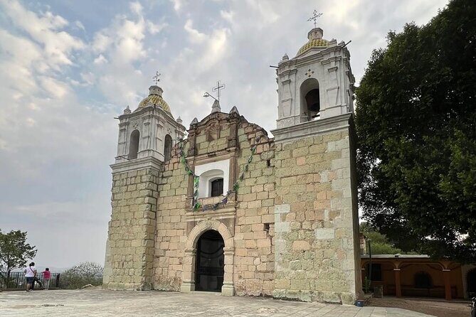 After the footsteps of Nacho Libre in Oaxaca - Why the 8:30 start makes sense (and what to plan for)