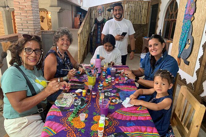 Alebrije Painting Workshop in San Martín Tilcajete with Pickup - Taller David Hernández: the workshop focus you actually want