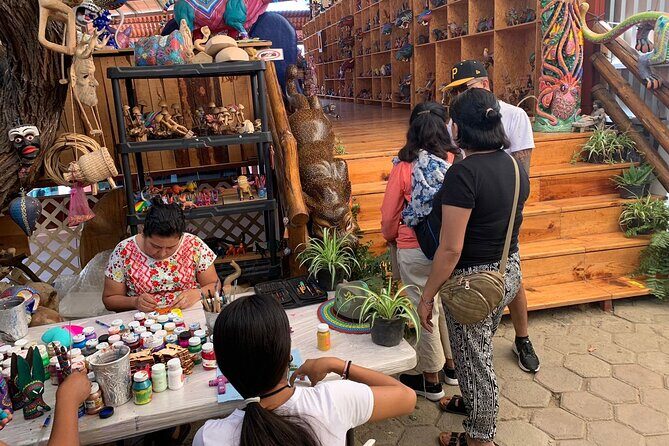 Alebrije Painting Workshop in San Martín Tilcajete with Pickup - Painting your own alebrije: what you can control (and what you can’t)