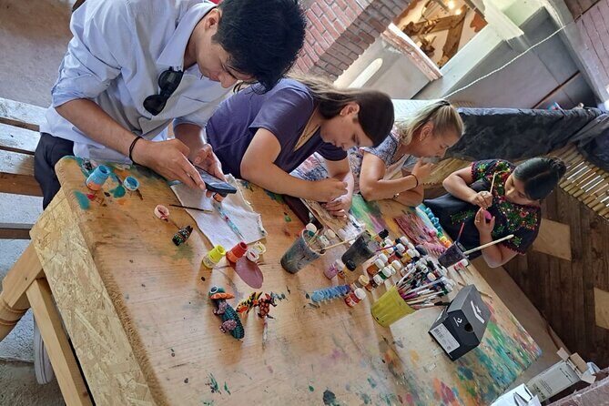 Alebrije Painting Workshop in San Martín Tilcajete with Pickup - What the group size changes: small is better here