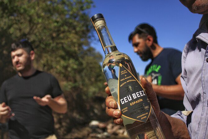 Artisanal Mezcal distillery in an authentic Zapotec village - Inside the artisanal mezcaleria: what you learn beyond tasting