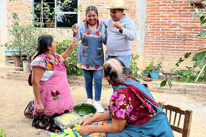 Authentic Oaxacan food & Cultural Experience - Stop 5: Santiago Matatlán paleque tour and mezcal tasting at sunset
