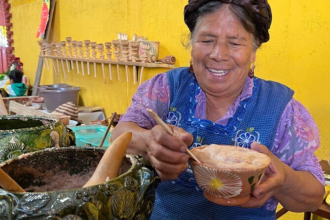 Authentic Oaxacan food & Cultural Experience - Stop 1: Breakfast in Teotitlán del Valle’s craft-market area