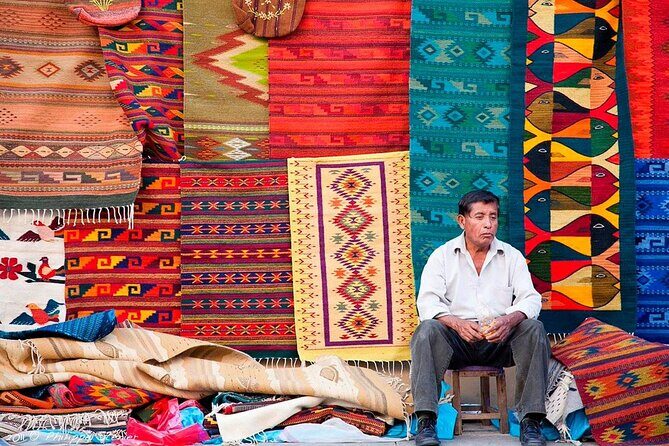 Danzantes Premium Mezcal, Hierve el Agua, Textiles & Lunch - A full Oaxaca day, built around convenience (not chaos)