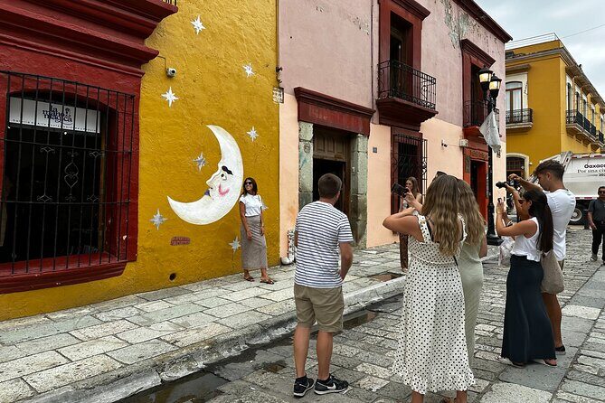 Discover Authentic Mexican Flavor on Our Private Oaxaca Food Tour - The Guide Experience: English Support and Antonio’s Style