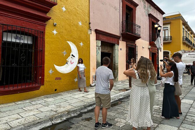 Discover Authentic Mexican Flavors on Oaxaca Food Tour - Getting oriented at Saint John of God Parish (and how the guide shapes the whole trip)