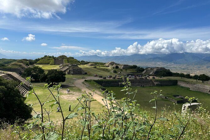 Exclusive: Monte Albán, Hierve el agua, Teotitlán & Mezcal Tour - Hotel Pickup and the Comfortable Rhythm of a Private Day