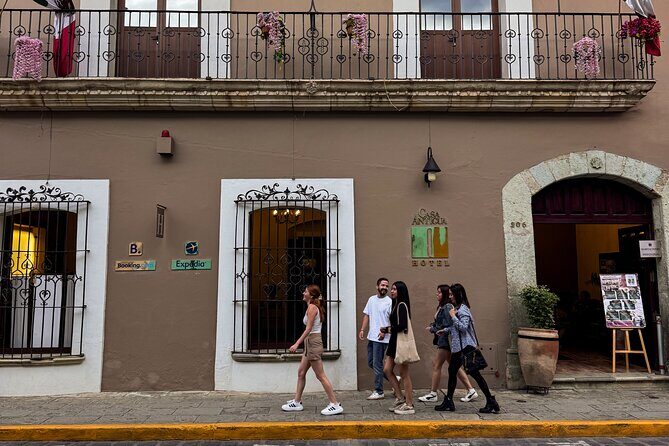 First Day in Oaxaca – Guided Walking Tour - The Zócalo at Dusk: Cathedral Views and Marimba Soundtrack