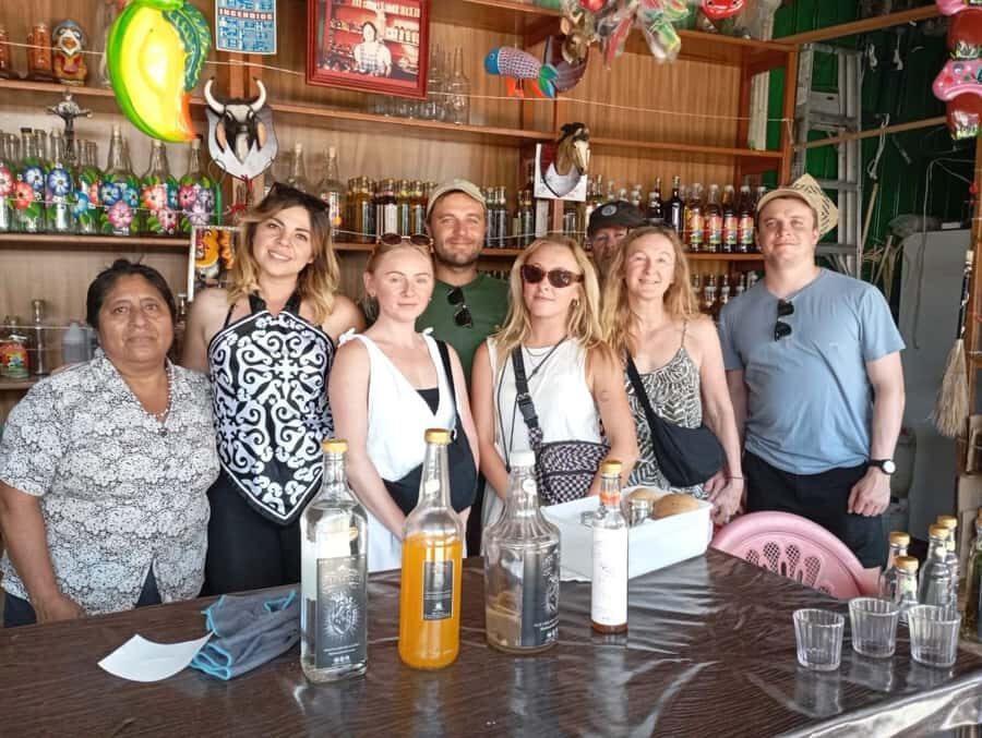 Food Tour at the Mercado de Abastos - Mercado de Abastos in 3 hours: what this tour really delivers