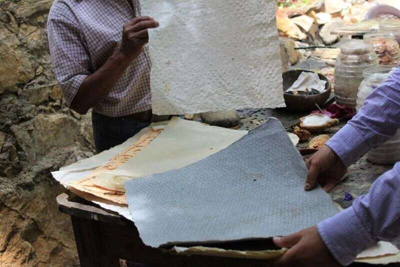 From Oaxaca: San Agustín Etla Quesillo and Papermaking Tour - From central Oaxaca to San Agustín Etla: the ride that sets the tone