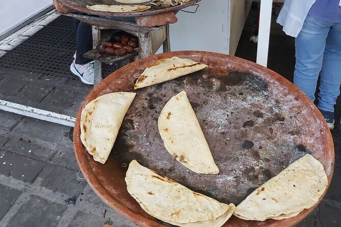 Half-Day Gastronomic Walking Tour in Oaxaca - What you actually eat: tastings, non-alcoholic drinks, and a come-hungry rule