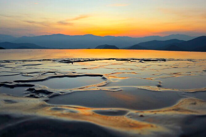 Hierve El Agua Sunrise and Overnight Camping Experience - Meeting point and timing: what your day looks like (without wrecking your Oaxaca plans)