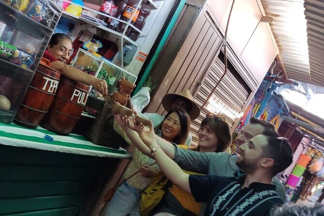 Immersion Tour and Oaxaca Markets, All gastronomy included - Meeting at TeoLabXicoténcatl and how the walk starts