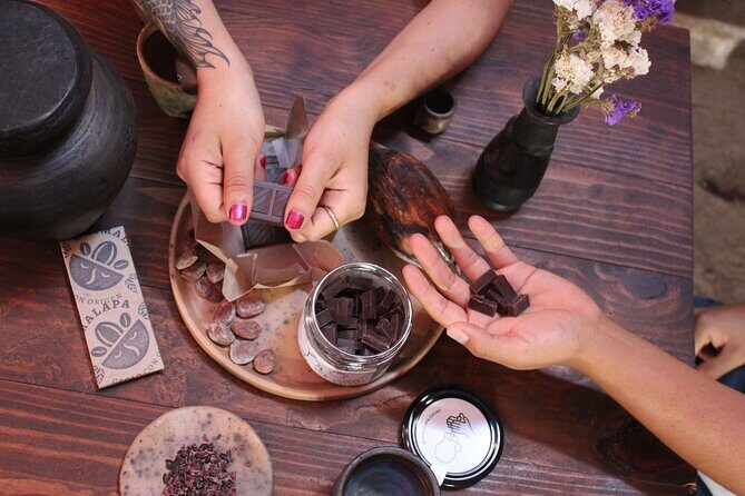 Make Your Own Chocolate with Oaxacan Tradition Private Class - Grinding your drink and finishing with cocoa toast