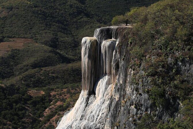 Mitla, Tule, Hierve el agua and Teotilán - Key Things to Know Before You Go