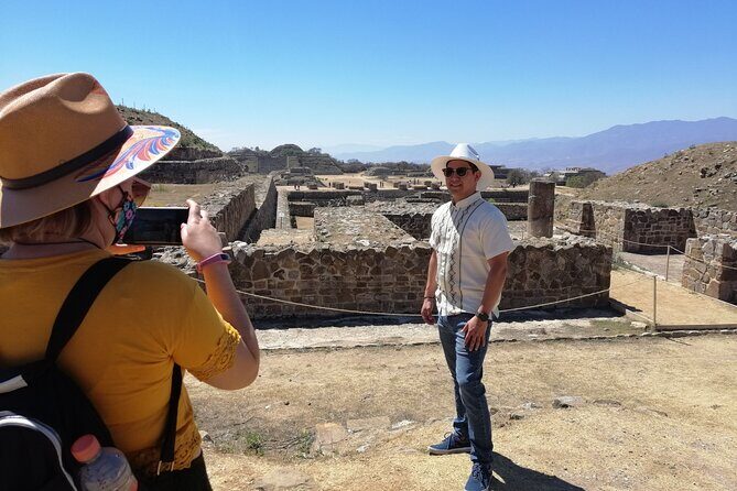 Monte Alban Shuttle - Who should book this shuttle (and who might not love it)
