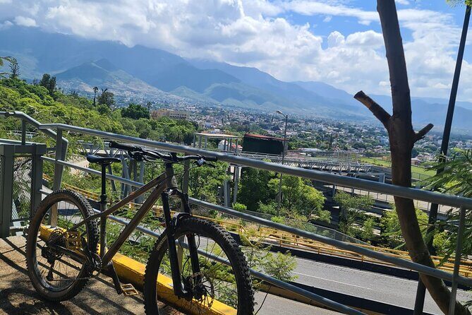 MTB Bike Tour: Enduro on Fortress Hill (Black Diamond) - Price and value for an advanced small-group enduro in Oaxaca