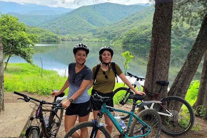 MTB Guided Ride, Tule Tree & Lake Half-Day - Tule Tree: included entry and time to slow down in the gardens