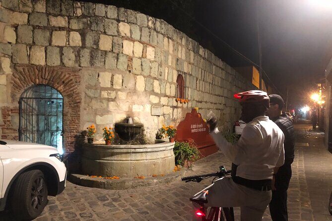 Oaxaca city bike ride - History & traditions - Stop 5: Templo de Santo Domingo de Guzmán, Oaxaca’s major church