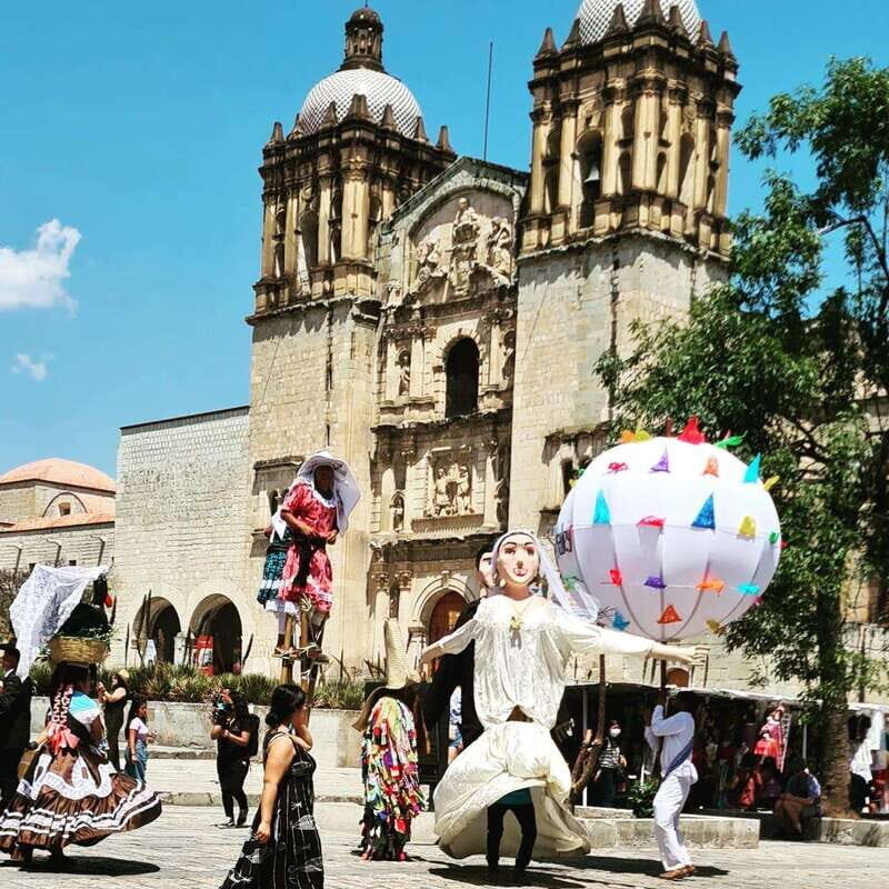 Oaxaca City: Bike Tour with Professional Guide+Art workshop - Practical tips so you enjoy every stop