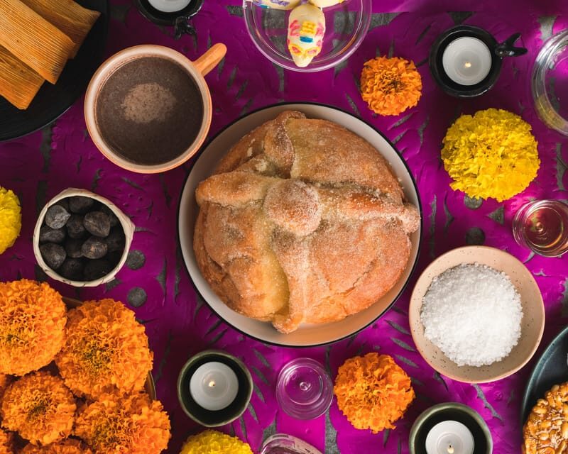 Oaxaca: Day of the Dead Evening Walking Tour with Dinner - Jalatlaco’s neighborhood altars: a street-party feel with real life underneath