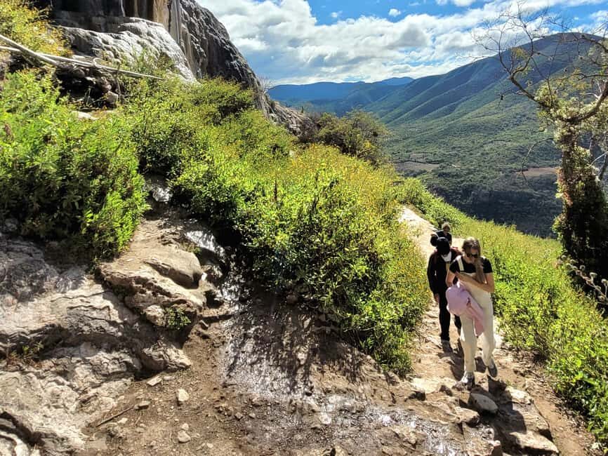 Oaxaca: Hierve el Agua Sunrise & Hike, Overnight Experience - Who This Overnight Experience Fits Best