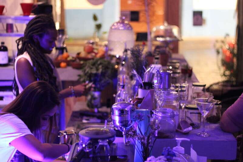 Oaxaca: Mixology Workshop with Organic Mezcal - Practical comfort and etiquette: clothes, questions, and pacing