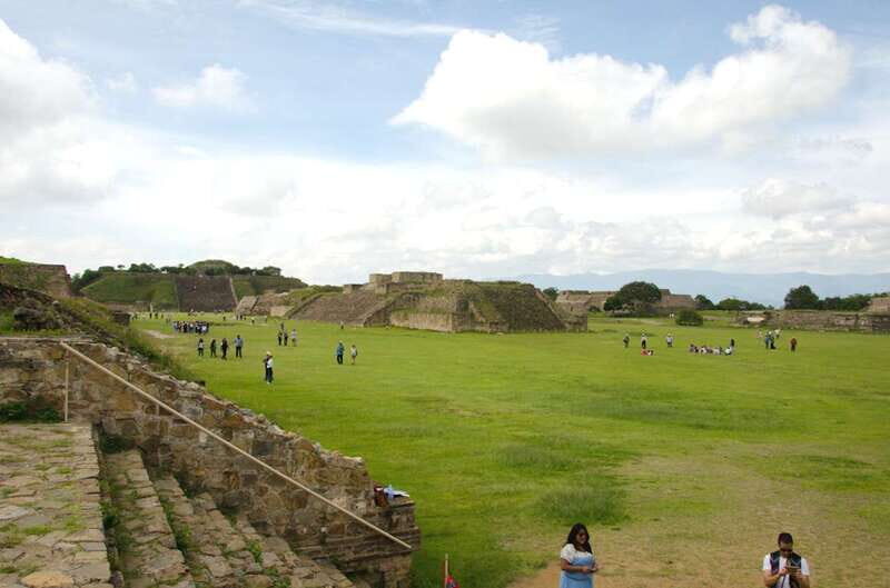 Oaxaca: Monte Alban and the Art of Oaxaca - Monte Albán: walking the Zapotec capital and reading the Site Museum