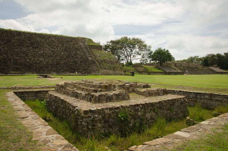 Oaxaca: Monte Alban Guided Archaeological Tour - What to wear and bring for uneven steps and strong sun