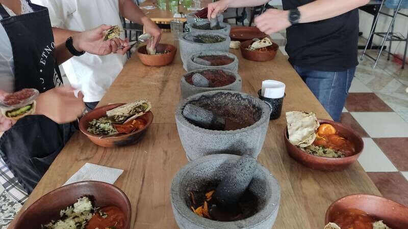 Oaxaca: Oaxacan Mole Workshop with a Traditional Cook - Why the Zapotec story behind mole actually helps