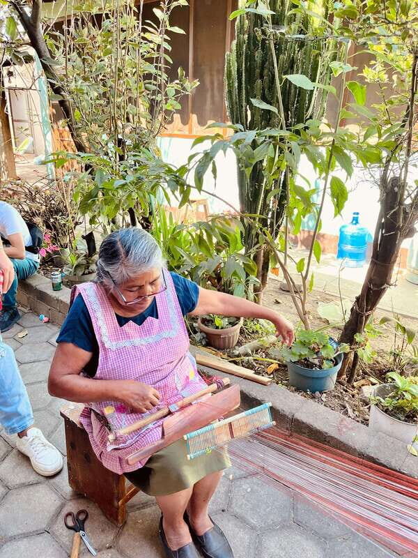 Oaxaca: San Martín Tilcajete, Jalieza & Ocotlán Crafts Route - Villa de Zaachila Market (Thursdays Only): Lunch, Textiles, and Local Energy
