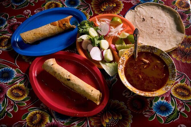Oaxaca Street Food Essentials - The Santo Domingo moment: more than a photo stop