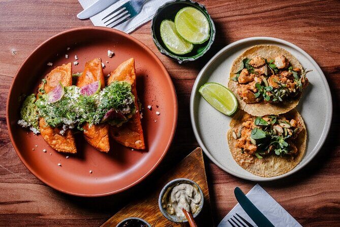Oaxaca Streets Food Tour with 15+ Tastings - Price and group size: why $69 can feel like a bargain