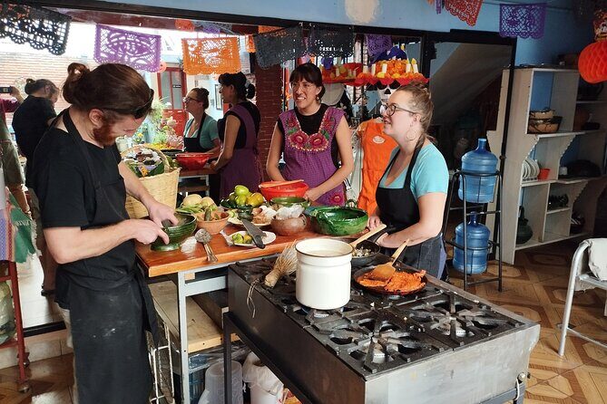 Oaxacan cooking class - Oaxaca by Locals start: what your morning looks like