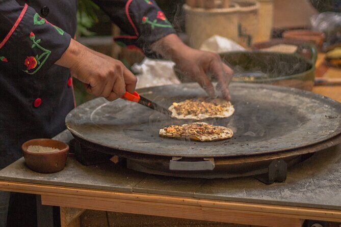 Oaxacan cooking class - First stop: Etla traditional market for real ingredients