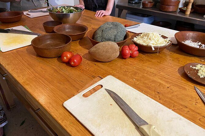Oaxacan Vegetarian Cooking Class - Back to the Kitchen: Rustic Setup, Clear Stations, Real Teamwork