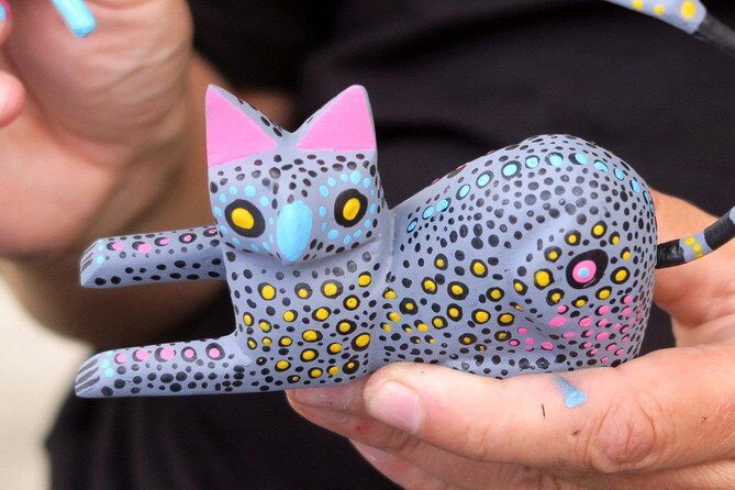 Paint your Alebrije with the Jimenez family. - Oaxaca’s alebrije workshop, but in the place it started
