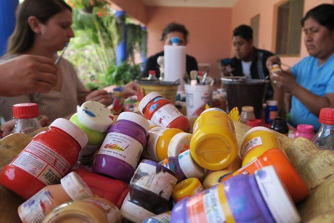 Paint your Alebrije with the Jimenez family. - Cesar Morales pickup and the smooth ride to Arrazola