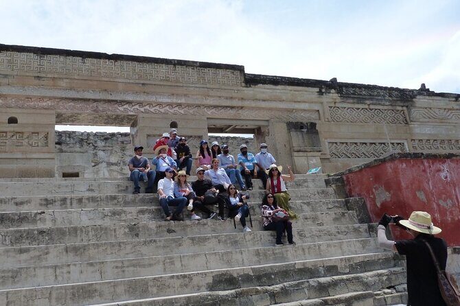 Private Family Tour visitng Mitla, Mezcal Factory, HIerve el Agua - Price and logistics: is $295 per person fair value?