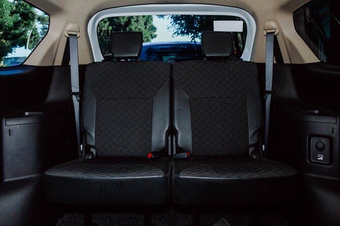 Private Luxury Transfer from the Oaxaca Airport to your Hotel - Meeting Your Driver in Oaxaca’s Arrivals Hall