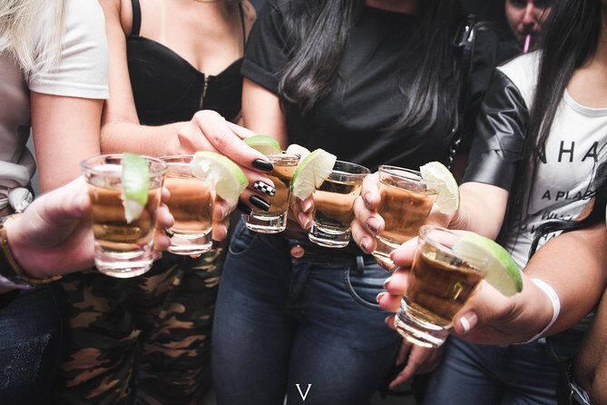 Private Oaxaca Walking Tour with Mezcal Tasting - Zócalo and Alameda: take five minutes to reset