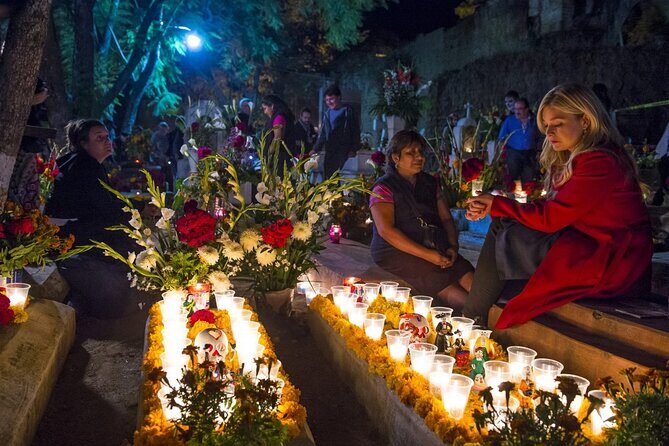Private Oaxaca Walking Tour: Xoxocotlán Day of the Dead Altars - Santa Elena: flower-covered tombs, copal incense, and family prayers