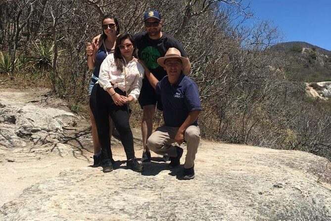 Private Tour to Hierve el Agua, Mezcal Tasting, and Textiles - Stop 2: Don Agave Mezcal Tasting, Flavors, and What to Look For