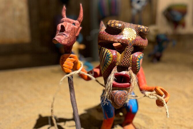 Private tour to Monte Alban and alebrijes and black mud and textiles - Stop 1: Monte Albán and the Oaxaca Valley views
