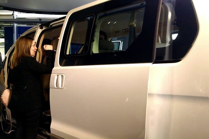 Private Transfer from the Airport to your Hotel/house . - Comfort details you’ll feel right away in Oaxaca heat