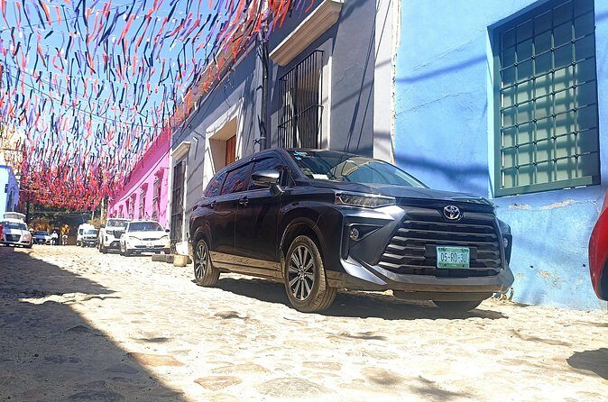 Private Transfer from the Airport to your Hotel in Oaxaca - Private transfer value: $71.81 per group, up to 3