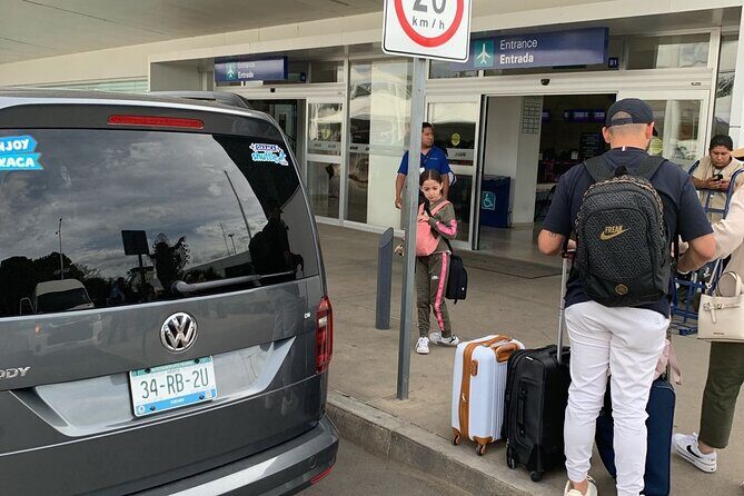 Private Transportation from Hotel to Oaxaca Airport - Arrival at Oaxaca International: Buffer and Baggage Tips
