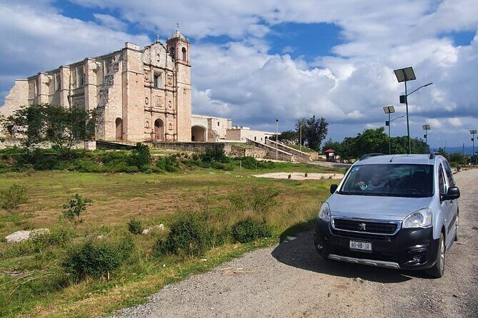 Private Transportation from Oaxaca Airport to Hotel - Flight Delays Happen: How This Service Handles Real Life